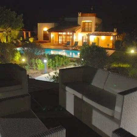 Imagine Renting This Beautiful With Majestic Views Limni Κούκλια