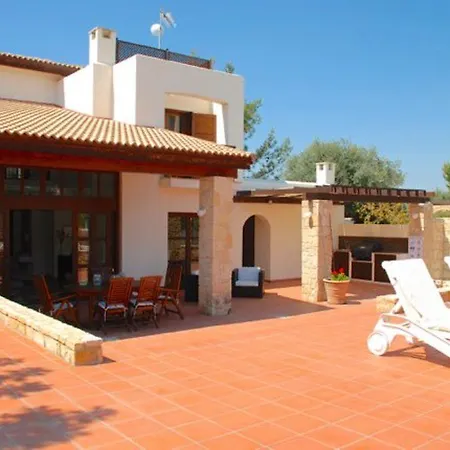 Imagine Renting This Beautiful With Majestic Views Limni Βίλα Κούκλια